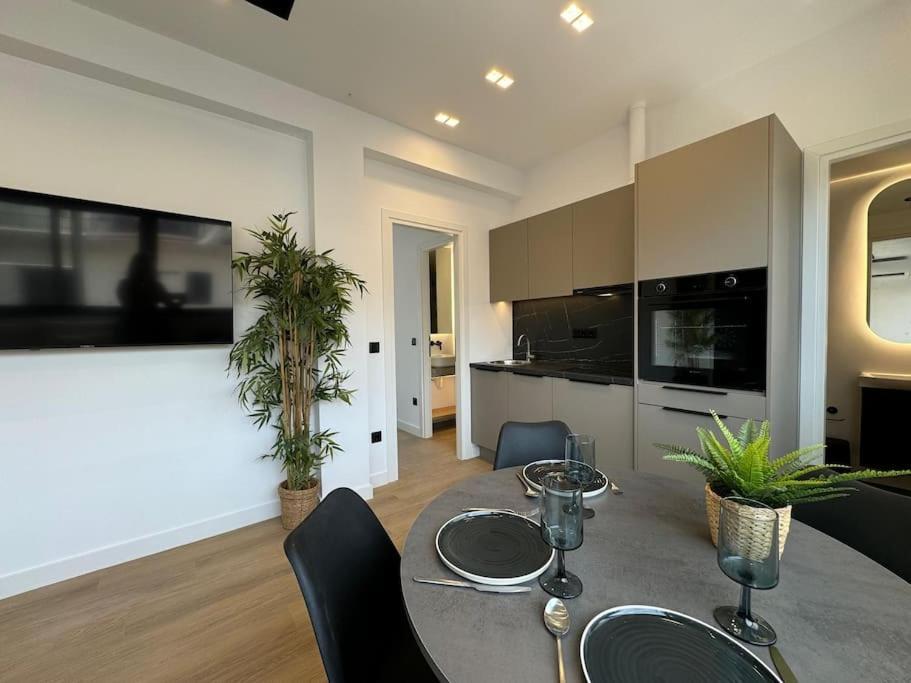 Bluemotion - Centralsuite 6Β Pireus Zewnętrze zdjęcie